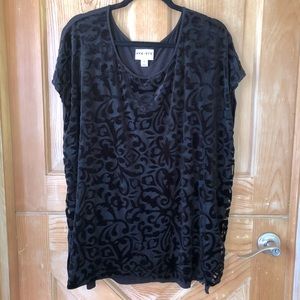 Black Velvet Burnout AVA & VIV Tee sz 2X